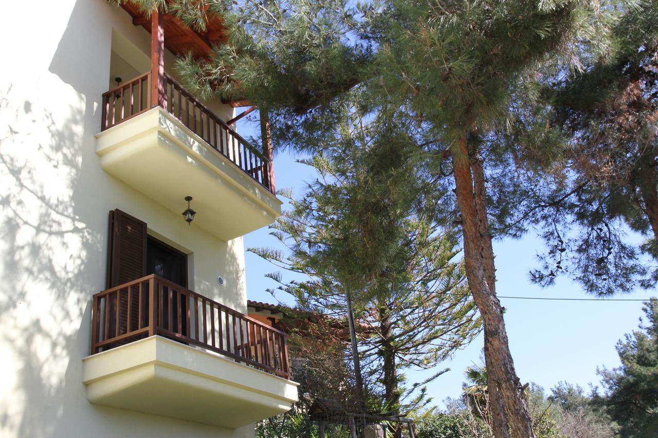 Tavani Villas Nea Roda Exterior foto